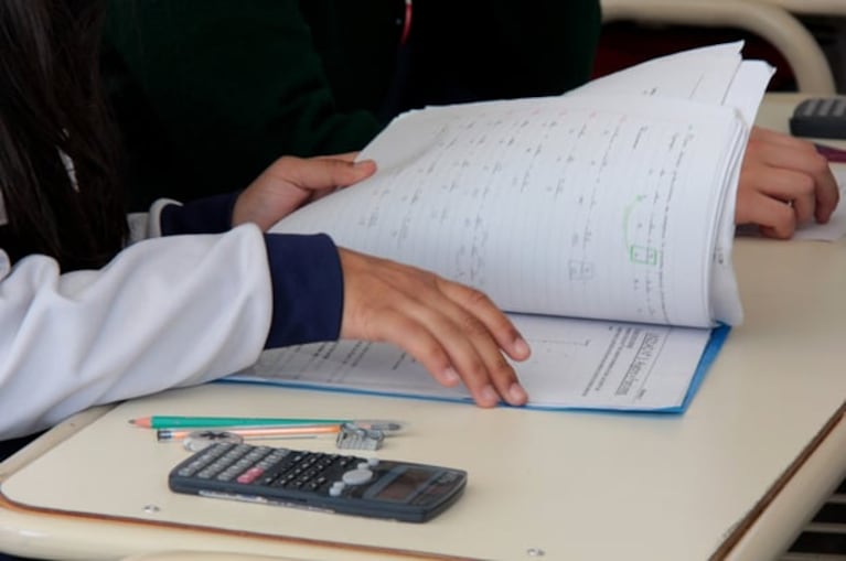 Casi 7 de cada 10 estudiantes en Córdoba no cuentan con las competencias básicas de matemática.