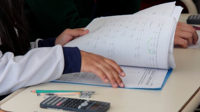 Casi 7 de cada 10 estudiantes en Córdoba no cuentan con las competencias básicas de matemática.