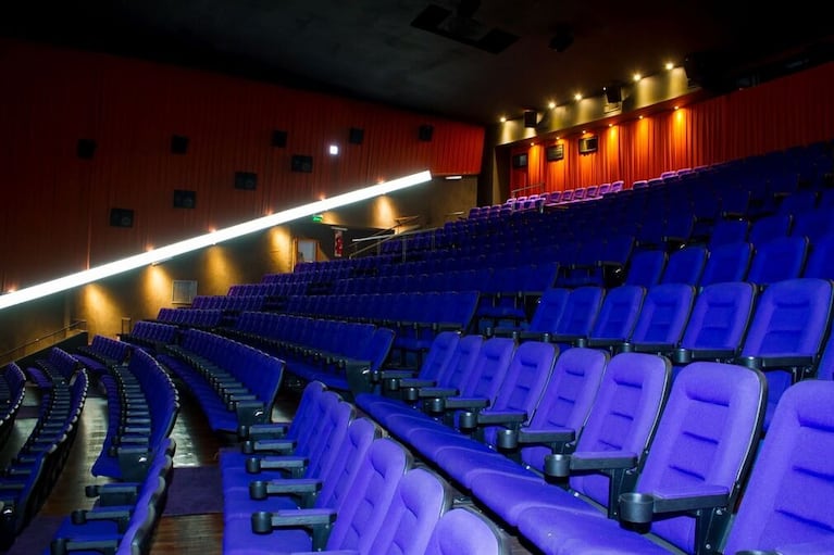 Casi ocurre un tragedia en un cine de La Plata.