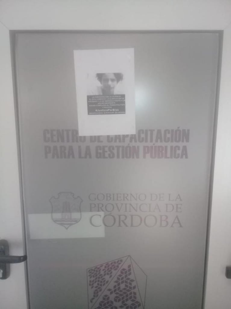 Caso Blas Correas: pusieron carteles dentro del Panal pidiendo justicia