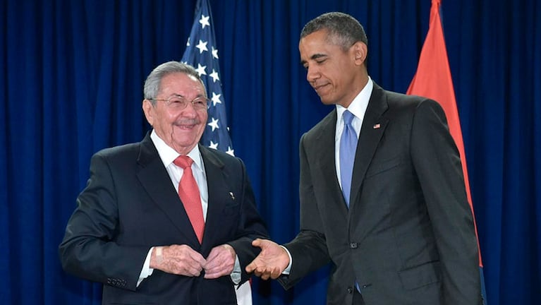 Castro y Obama, en una de las reuniones que provocó el acercamiento.