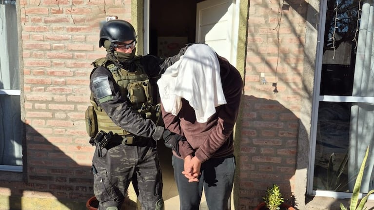 Cayó banda narco en Villa Dolores (Prensa FPA).