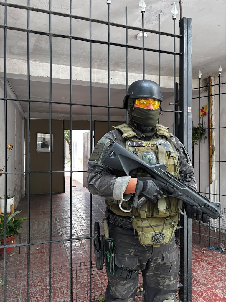Cayó con semillas de cannabis y cocaína en su casa de Córdoba: lo buscaban por otra investigación