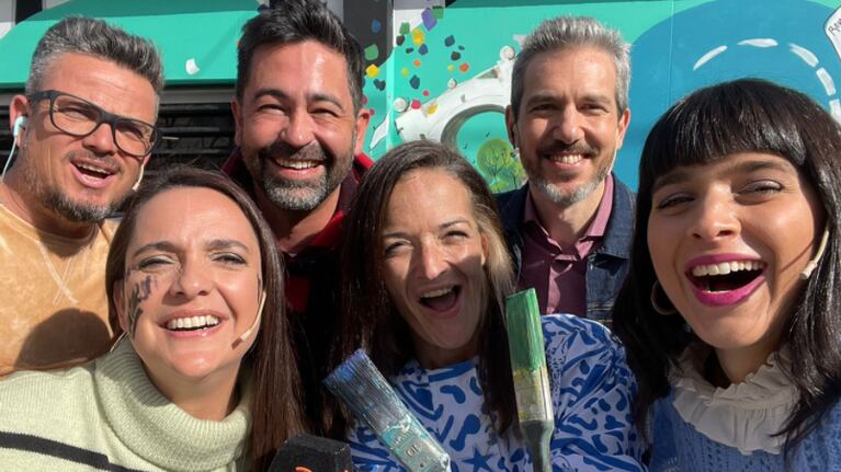 Cecilia Tomasetti es la encargada de darle vida y color al mural de Seguimos