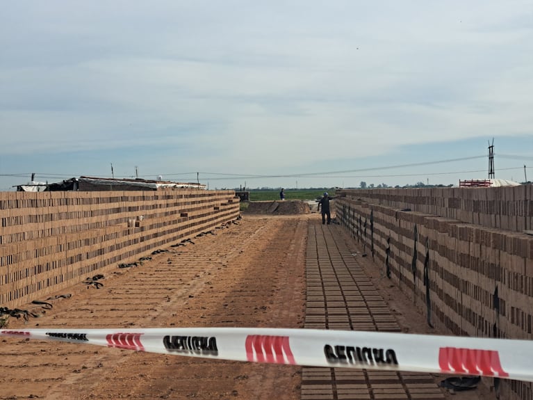 Cerca de 200 efectivos buscan al niño de tres años en la zona rural de la localidad del interior cordobés. Fotos: Juampi Lavisse / ElDoce.