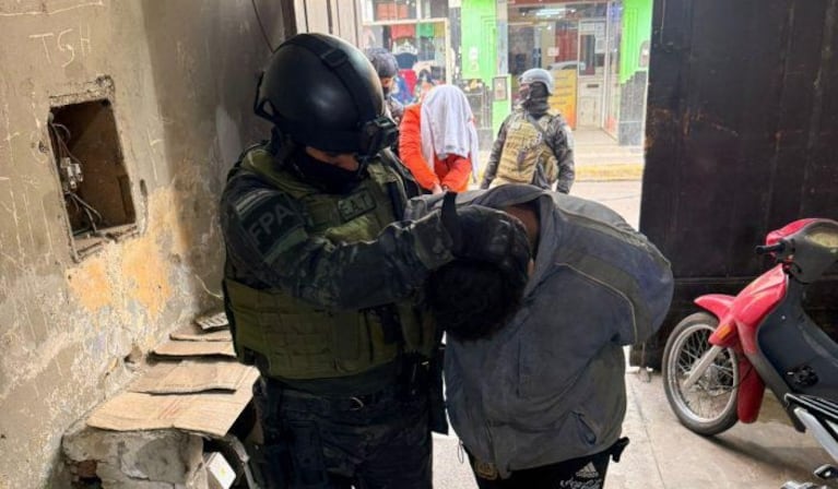 Cerraron dos búnkeres con droga y detuvieron a tres dealers en Córdoba: cómo los atraparon