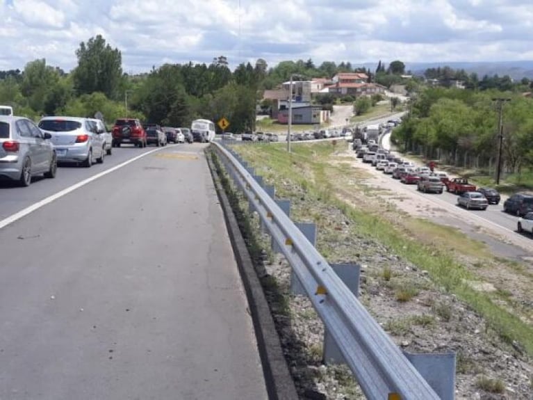 Cerraron el ingreso a cuatro balnearios de Punilla por la cantidad de gente