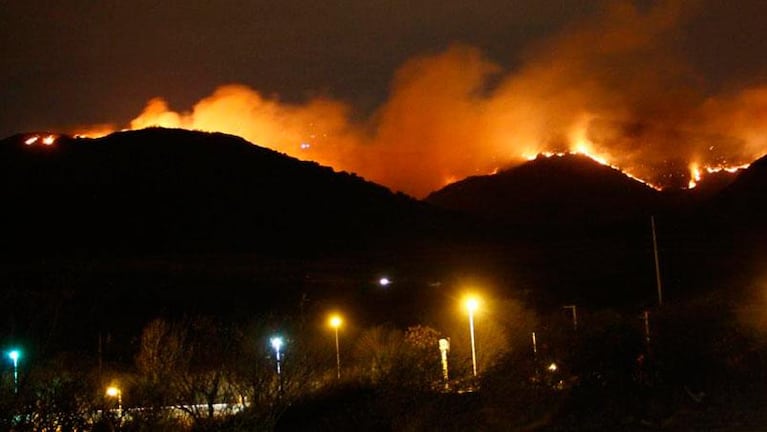 Cerro Mogote: un 90 por ciento del incendio fue controlado