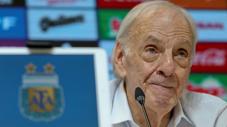 César Luis Menotti falleció a los 85 años. (EFE)