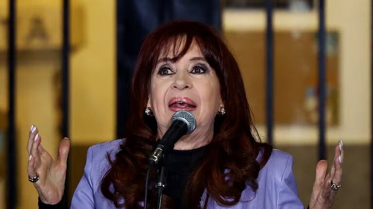 CFK cruzó a Milei