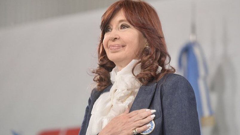 CFK habló en un acto sindical ante dirigentes cercanos en Avellaneda. 