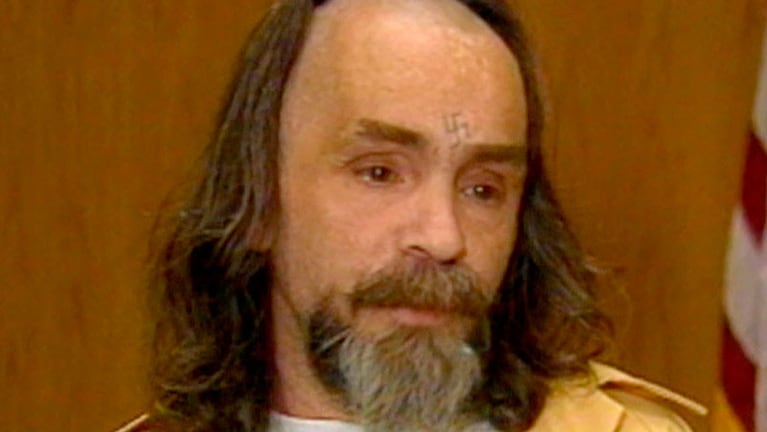 Charles Manson en los minutos previos a su muerte.