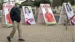 Chile pospone las elecciones para mediados de mayo.