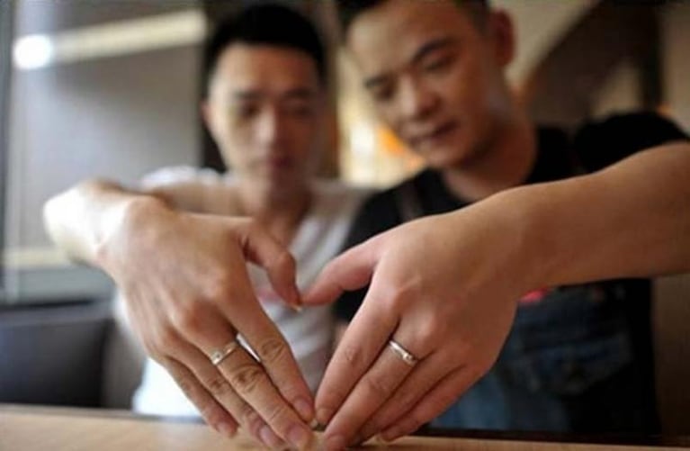 China: el Estado ofrece terapias de conversión para gays