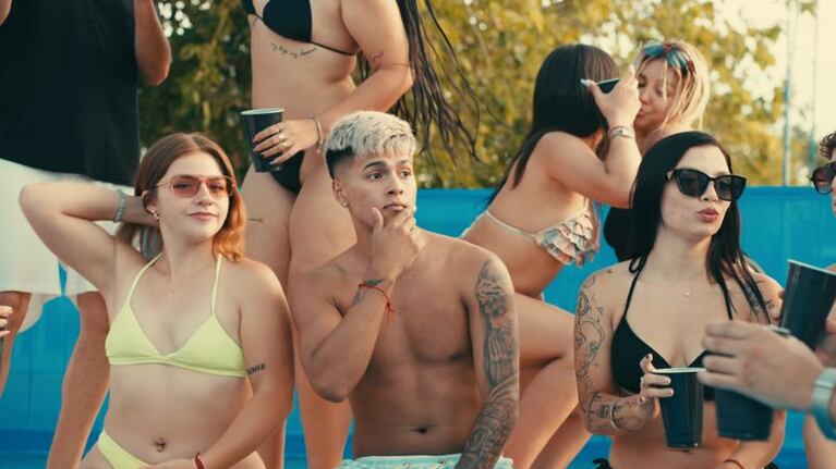 Chipote lanzó un nuevo videoclip con el protagonismo de Damián Romano.