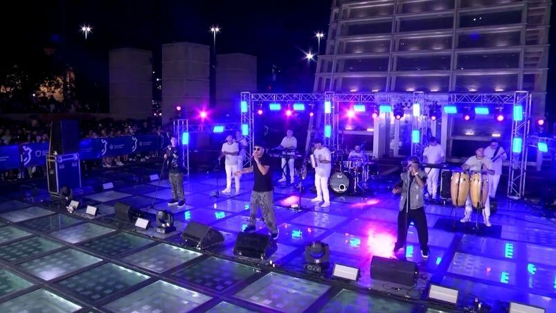 Chipote presentó su nuevo videoclip grabado en Plaza España.