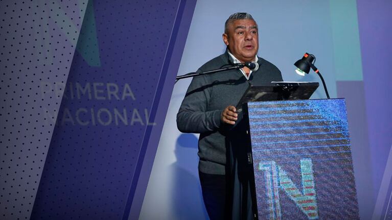 Chiqui Tapia, durante el sorteo del fixture. Foto: AFA.