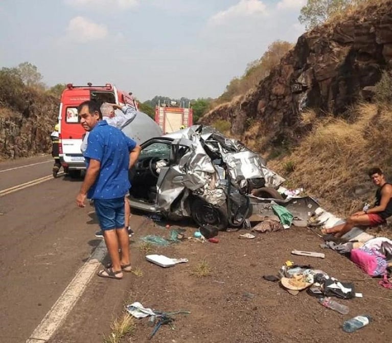 Chocaron dos veces a una familia argentina en Brasil: dos muertos