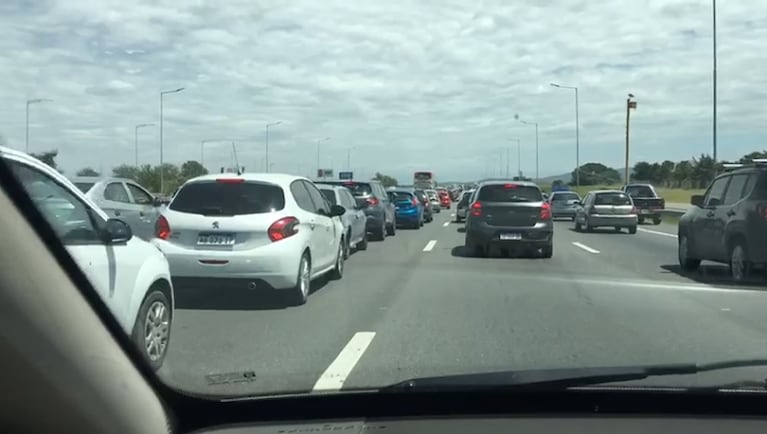 Choque en cadena y caos de tránsito en la autopista Córdoba – Carlos Paz