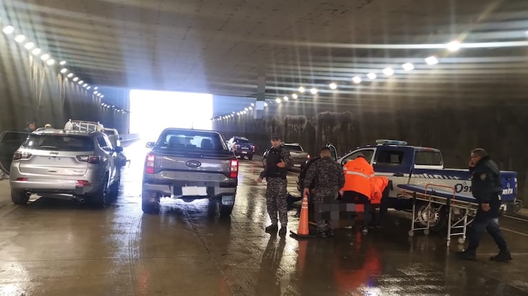 Choque en el túnel de la Mujer Urbana.