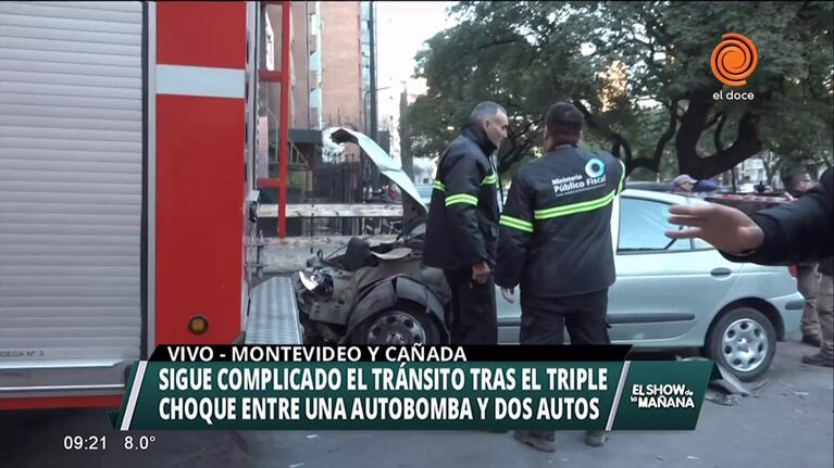 Choque entre autobomba y dos autos