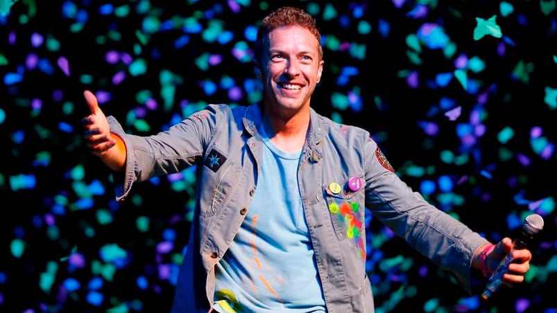 Chris Martin enfrenta una infección pulmonar grave.