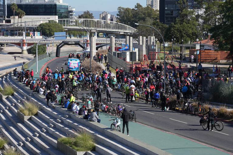"Ciclismo por la Paz" organizado por la colectividad armenia en Córdoba.