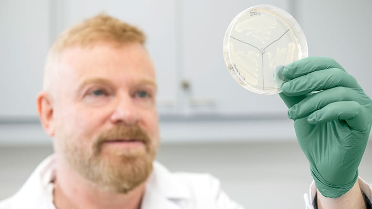 Científico cordobés revela la clave para combatir el cáncer: el descubrimiento de la Galectina–1