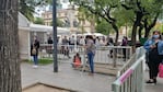 Cientos de cordobeses hicieron horas de fila para hisoparse. 