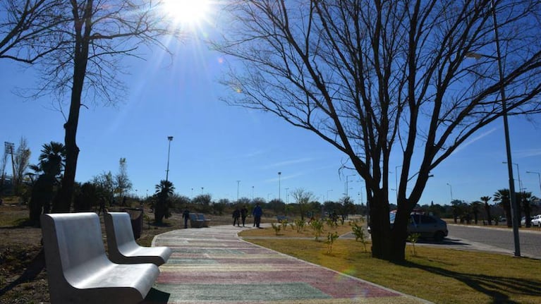 Cierran el Parque del Kempes por arreglos en la iluminación. (Foto: Ronda)