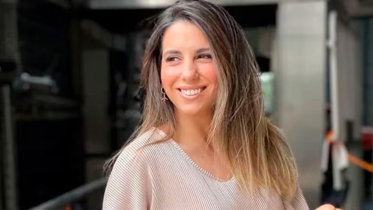 Cinthia Fernández mostró a la perrita que se suma a su familia. (Foto: Instagram/cinthiafernandez)