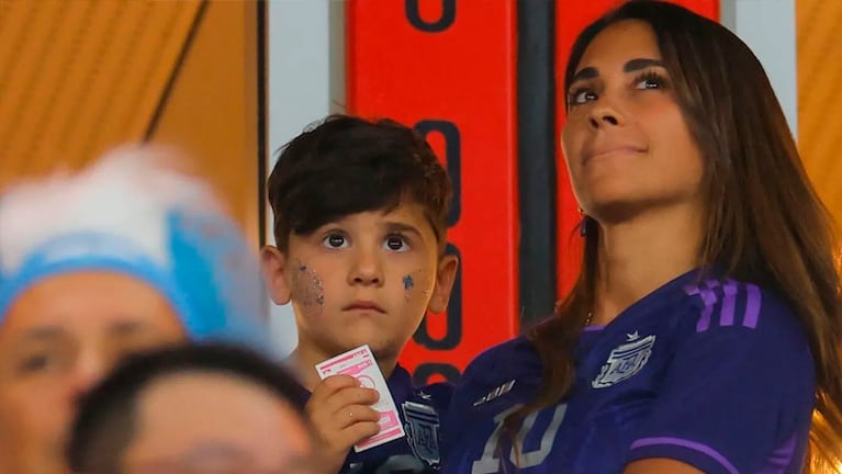 Ciro, su mamá y las figuritas del Mundial, la clave de la ilusión argentina.