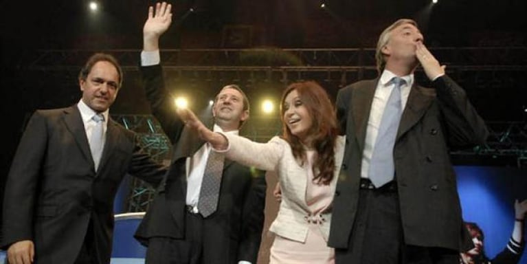 Citaciones por lavado de dinero en la campaña 2007 de Cristina