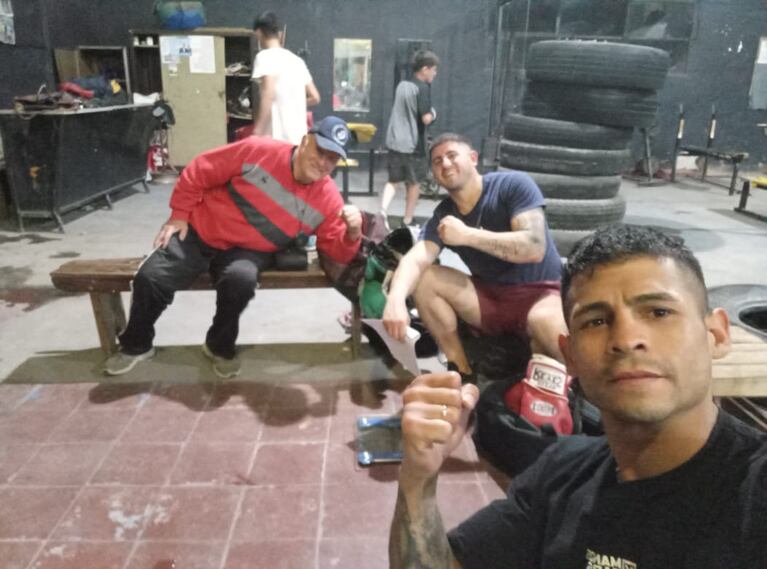 Ckari Mansilla con Olivero Canales y el Luifa Zárate.