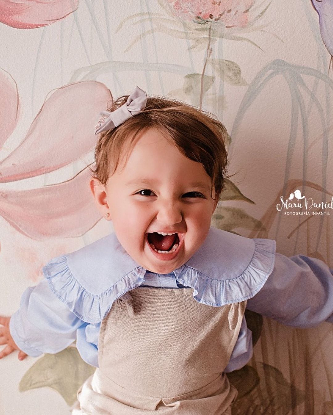 Clarita cumplió 2 años y sus papás lo festejaron con una sesión especial. Fotos: @marudanielefotografiainfantil