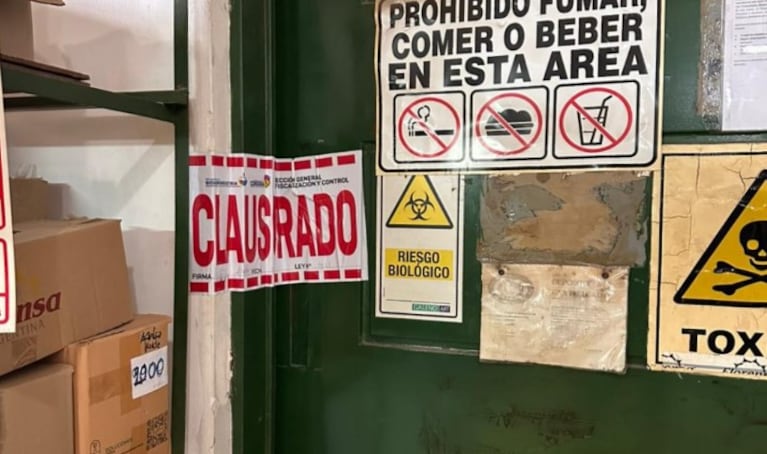 Clausura en dos locales de Córdoba.