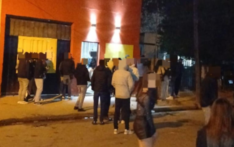 clausura fiesta villa el libertador