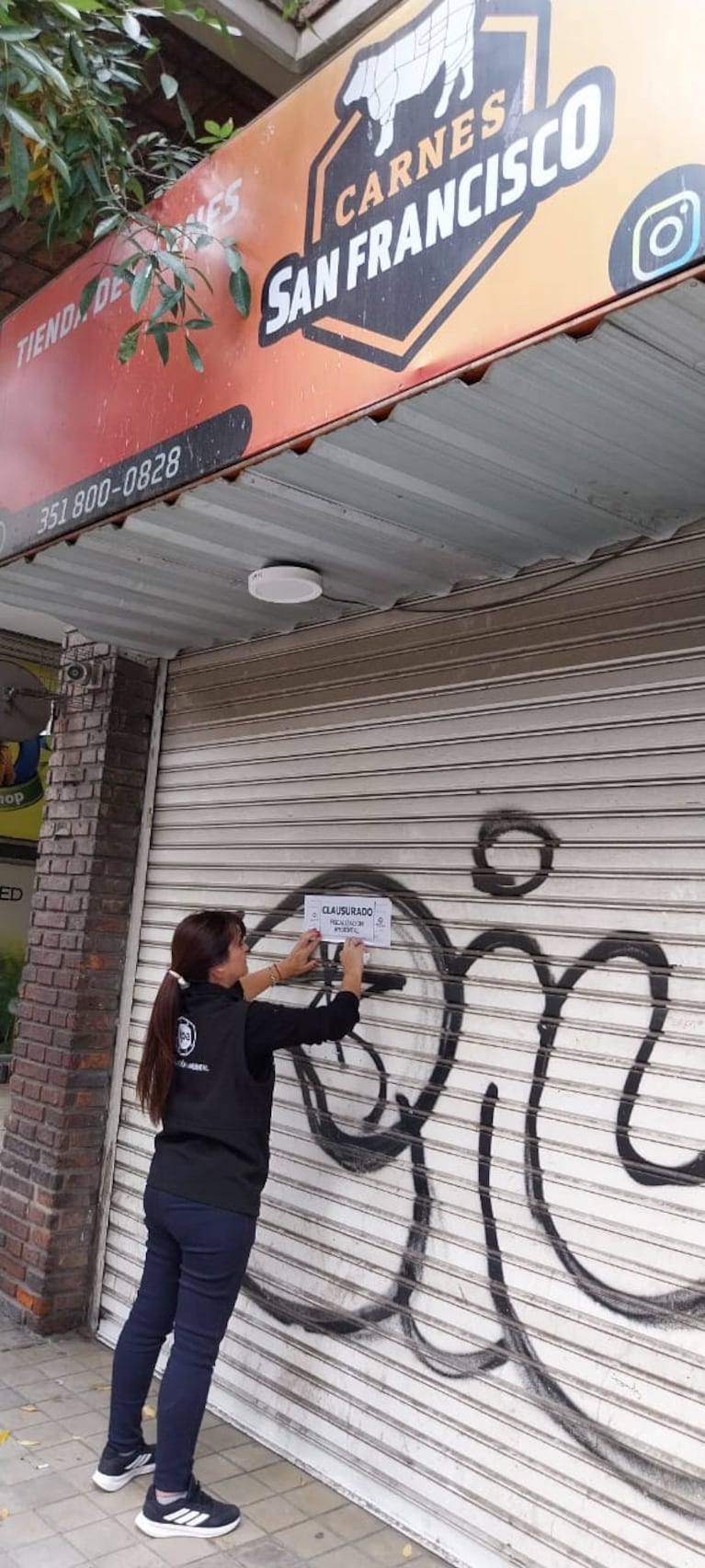 Clausuraron una carnicería en Córdoba.