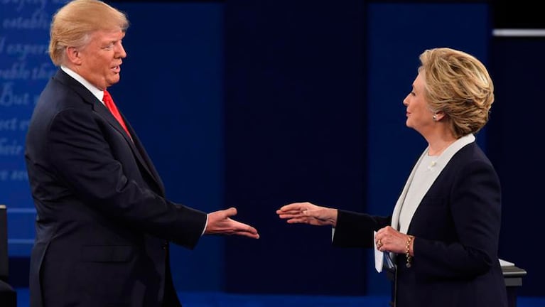 Clinton y Trump no se dieron descanso en su segundo debate. Foto: AFP