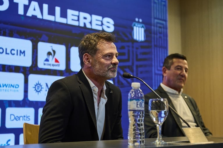 Cocca en su presentación oficial en Talleres.