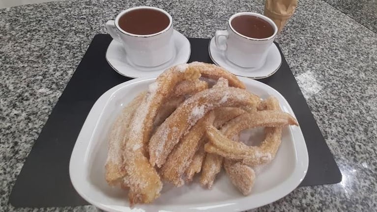 Cocinan Dos: chocolate caliente con churros, ideales para días fríos