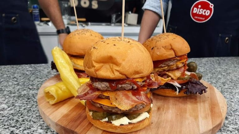 Cocinan Dos especial hamburguesas caseras: tres versiones imperdibles