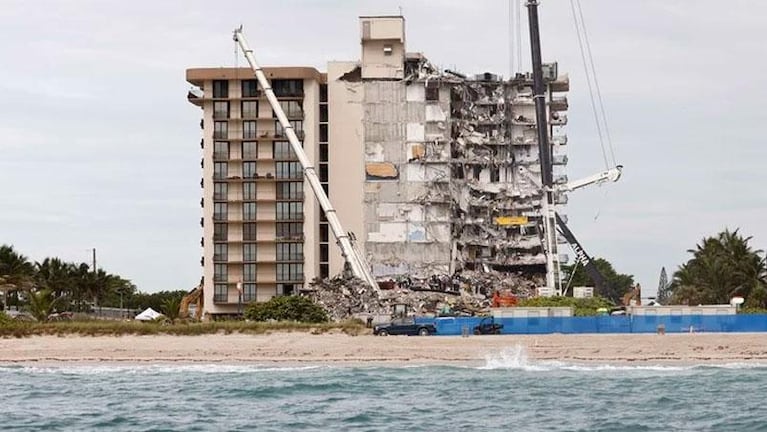 Colapso en Miami: la pileta del edificio podría ser el origen de la tragedia