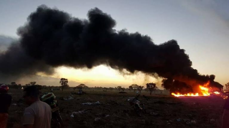 Colombia: así se estrelló el avión de Aerosucre