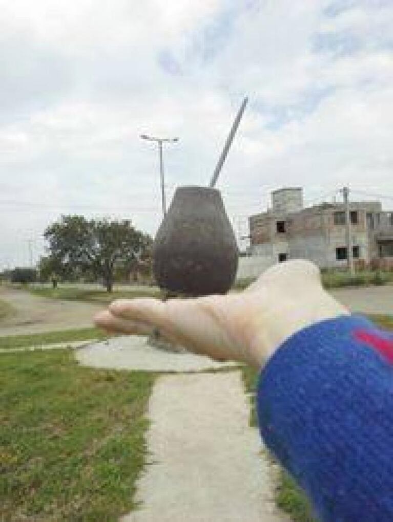 Colonia Tirolesa tiene su mate gigante 