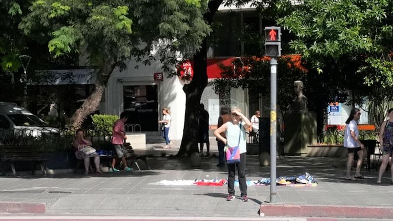 Combo de calor y humedad: por qué se demoran las tormentas pese a las alertas