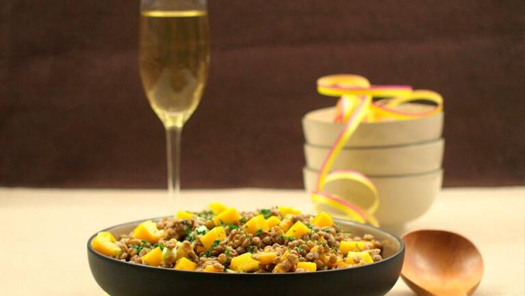 ¿Comemos 12 uvas esta noche?