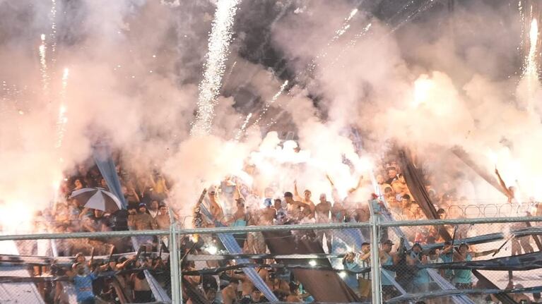 Comienzan a vislumbrarse las sanciones por la pirotecnia en la cancha de Belgrano durante el clásico con Talleres.