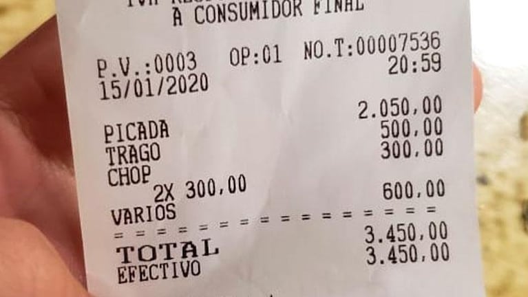 Comieron una picada en Carlos Paz y los indignó el precio