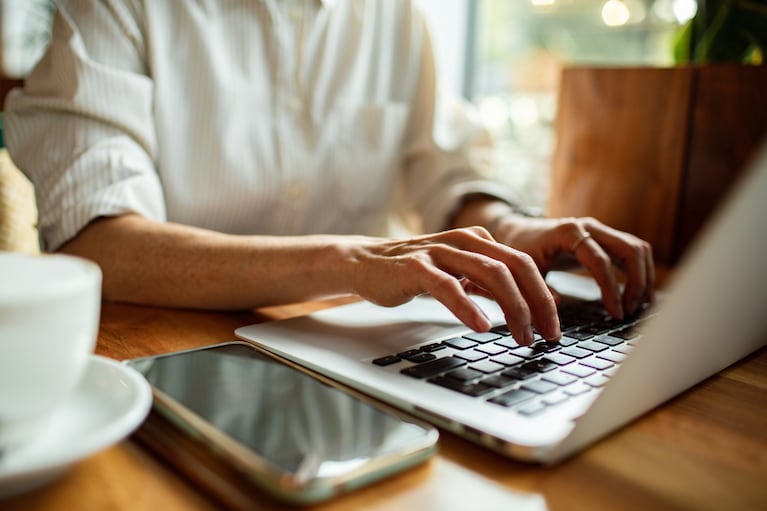 Cómo cuidar al navegar en internet. (Foto: Adobe Stock)